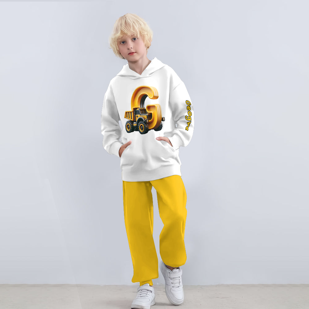 Cooles Outfit für Jungen mit LKW-Print: Kapuzenpullover und Jogginghose mit personalisiertem Kinder-Hoodie