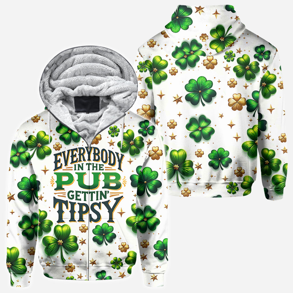 Alle im Pub werden angetrunken – St. Patrick's Day All-Over-Shirt