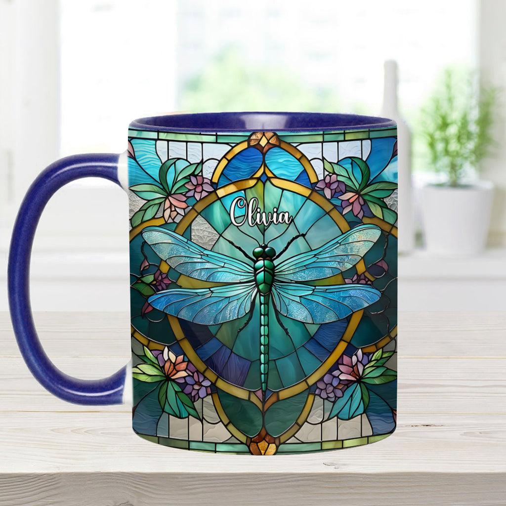 Wunderschöne Libelle – personalisierte Tasse mit Libellenmotiv