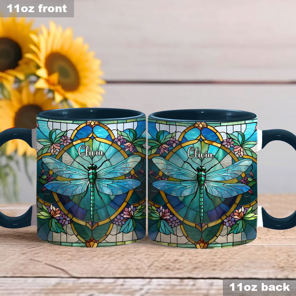 Wunderschöne Libelle – personalisierte Tasse mit Libellenmotiv
