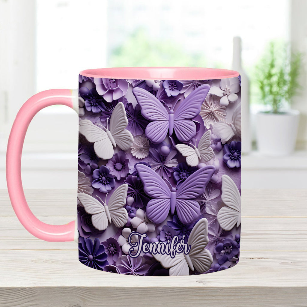 Personalisierte Tasse mit Schmetterlingsmotiv in Lila Schmetterlings-Optik