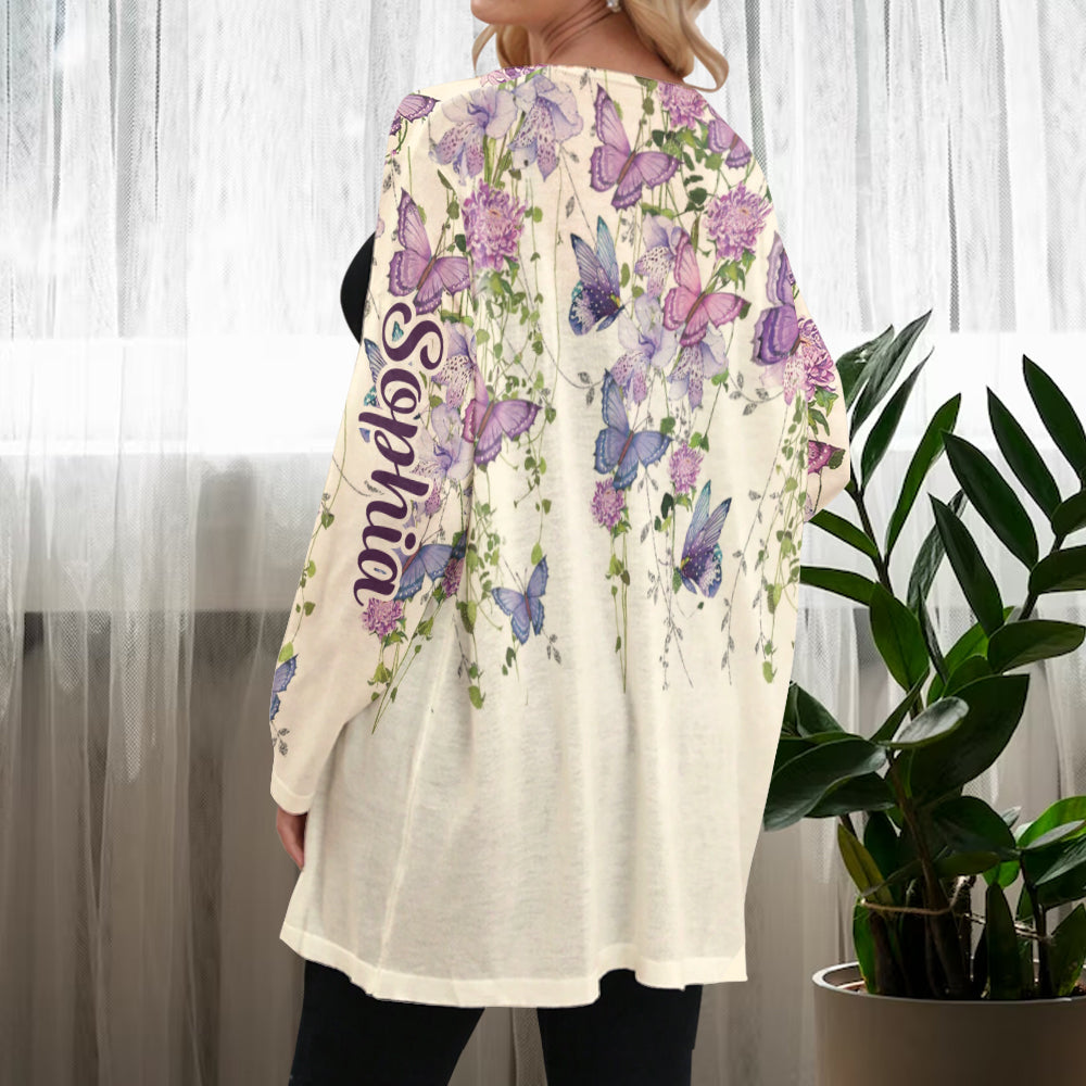 Schmetterling und Blumen – Personalisierter Schmetterlings-Cardigan