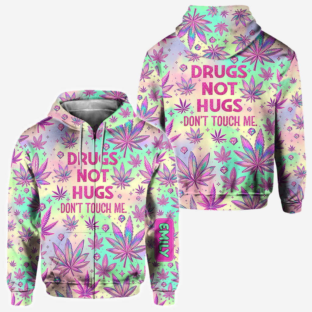 Drogen statt Umarmungen – Personalisiertes „Grass-über-alles“-Shirt