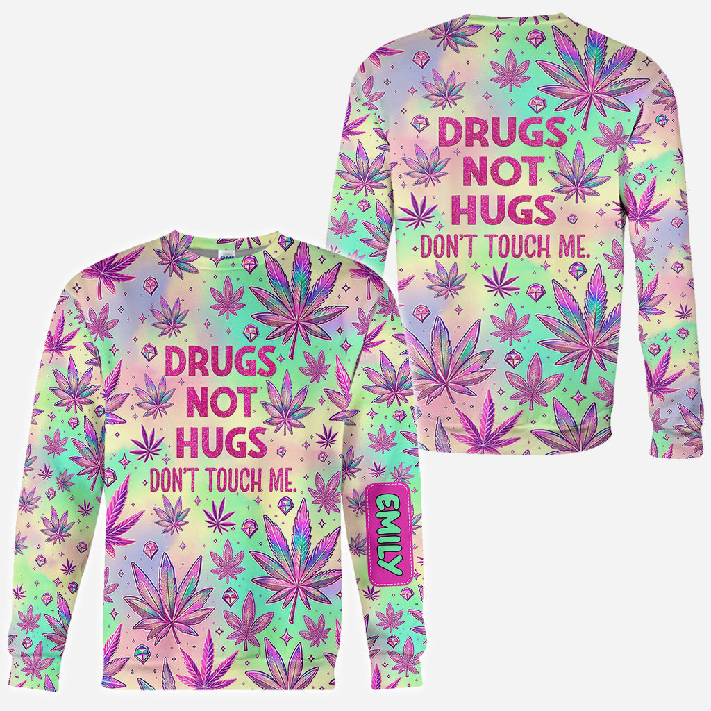 Drogen statt Umarmungen – Personalisiertes „Grass-über-alles“-Shirt