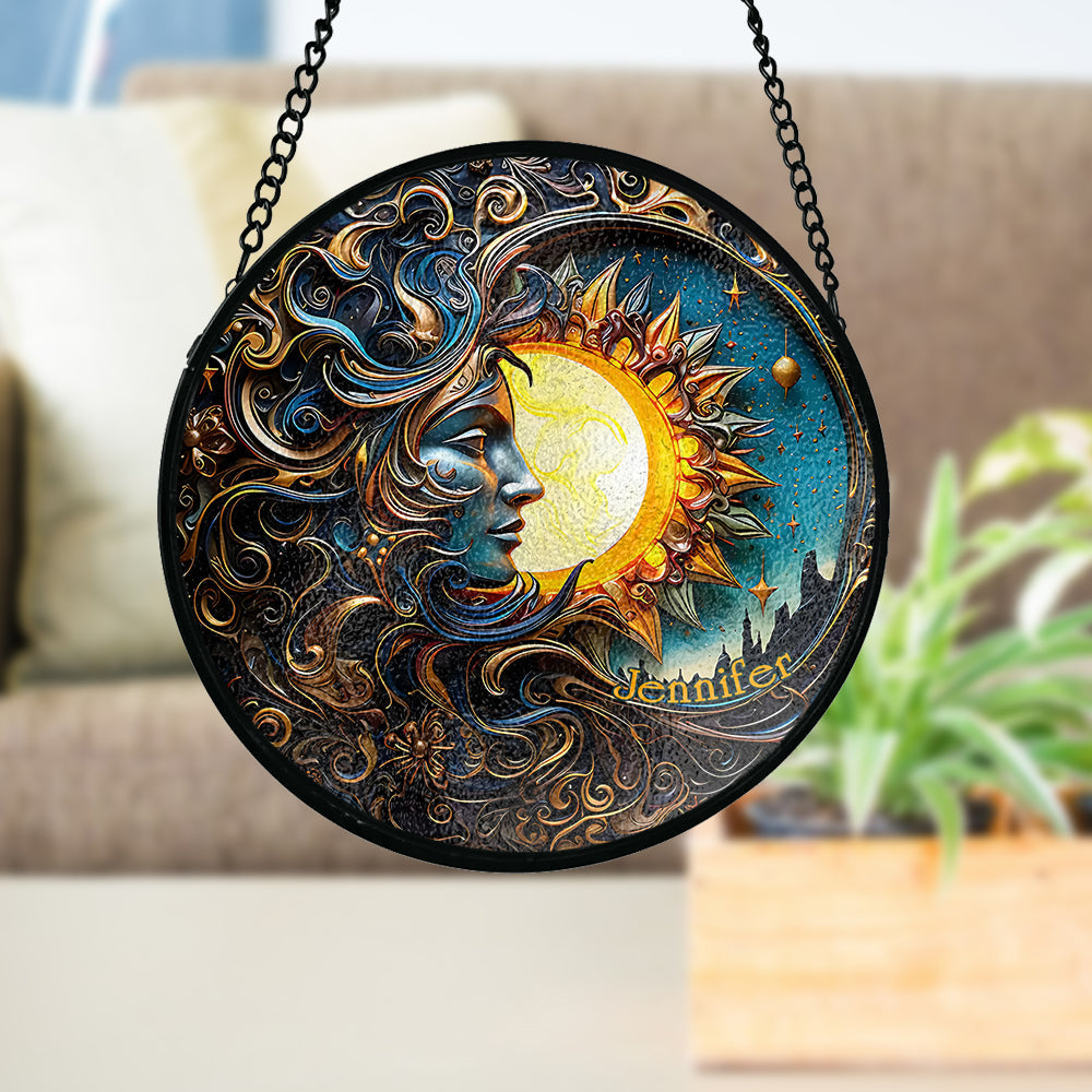 Lebe nach der Sonne, liebe nach dem Mond – Personalisierter Hippie-Sonnenfänger aus Buntglas