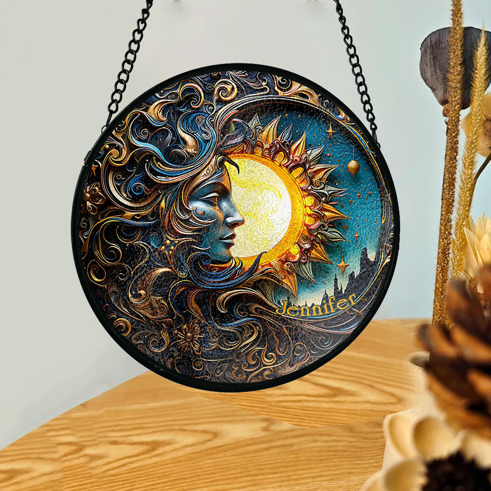 Lebe nach der Sonne, liebe nach dem Mond – Personalisierter Hippie-Sonnenfänger aus Buntglas