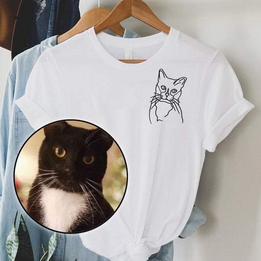 T-shirt brodé personnalisé avec motif de chat