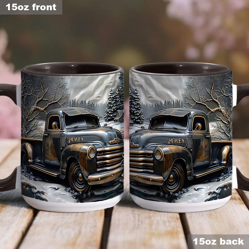 Ne sous-estimez jamais un vieux routier au volant d'un camion - Mug personnalisé pour routier