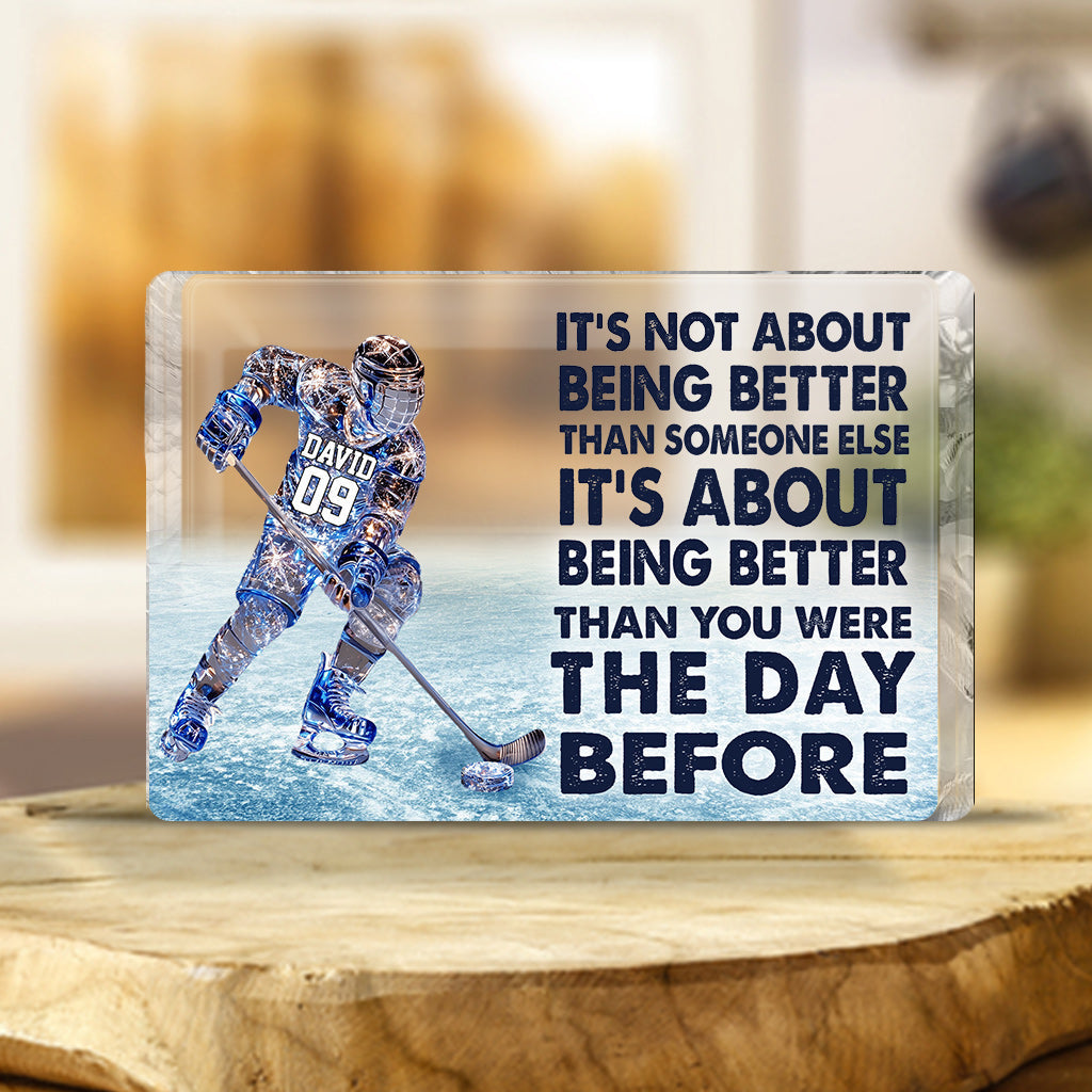 Es geht darum, besser zu sein – personalisierte Acrylplakette in Hockeyform