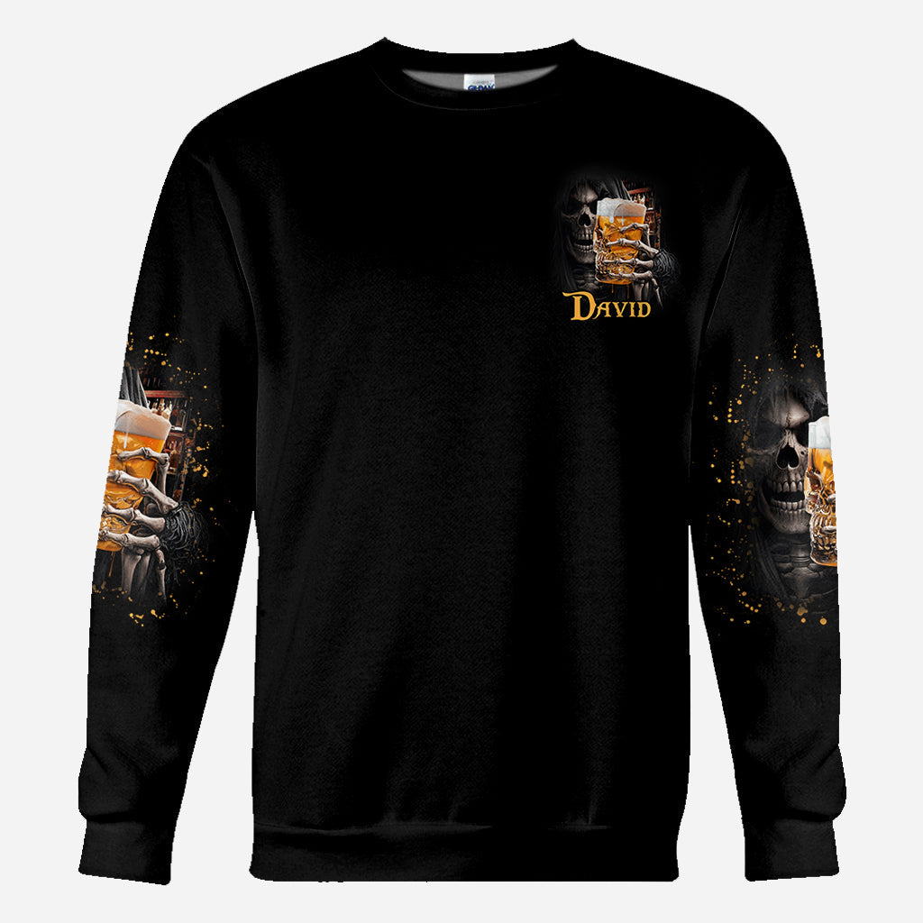 Lasst uns ein Bier trinken! - Personalisiertes T-Shirt mit Bier-Aufdruck
