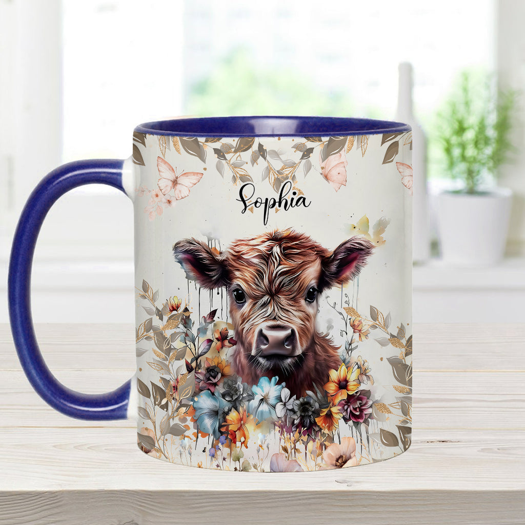 Personalisierte Tasse mit Blumenmotiv und Kuhmotiv