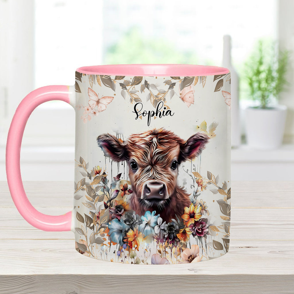 Personalisierte Tasse mit Blumenmotiv und Kuhmotiv