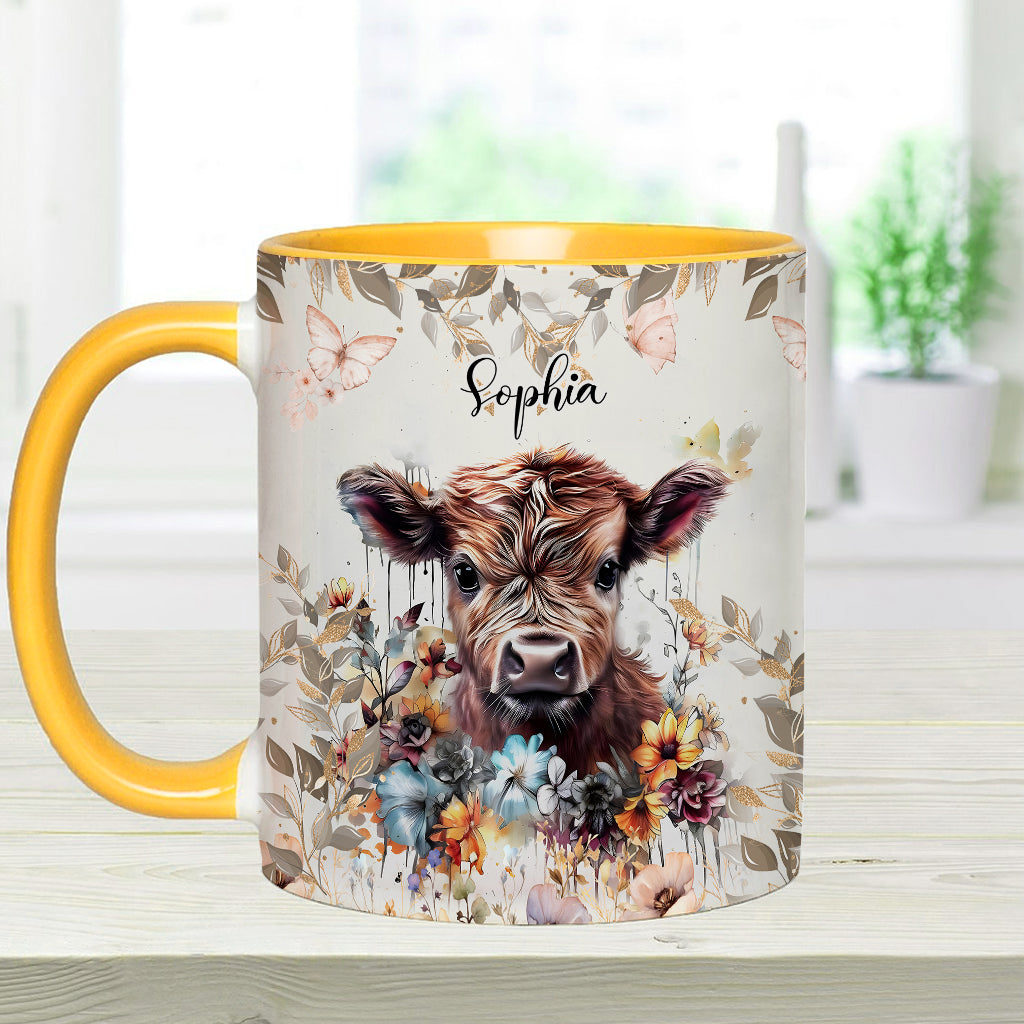 Personalisierte Tasse mit Blumenmotiv und Kuhmotiv