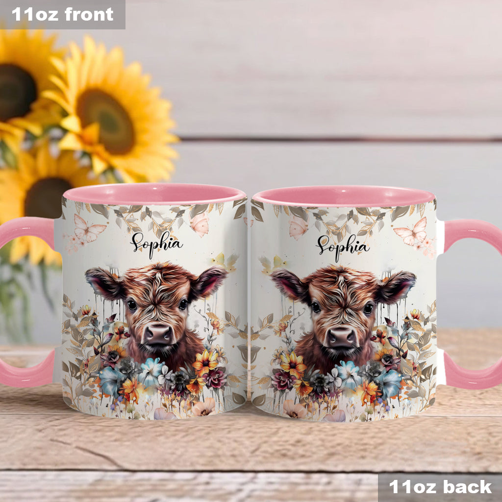 Personalisierte Tasse mit Blumenmotiv und Kuhmotiv