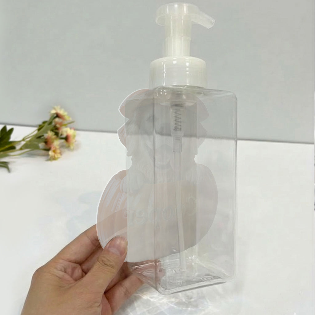 Personalized Yellow Labrador Retriever Pumpkin Peekaboo Soap Dispenser, Cute Fall Decor Gift for Dog Lovers