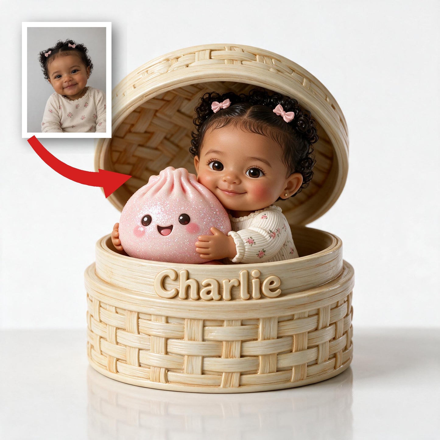 Plaque Acrylique Personnalisée 2 Faces Bébé Latin aux Cheveux Bouclés avec Ravioli Rose