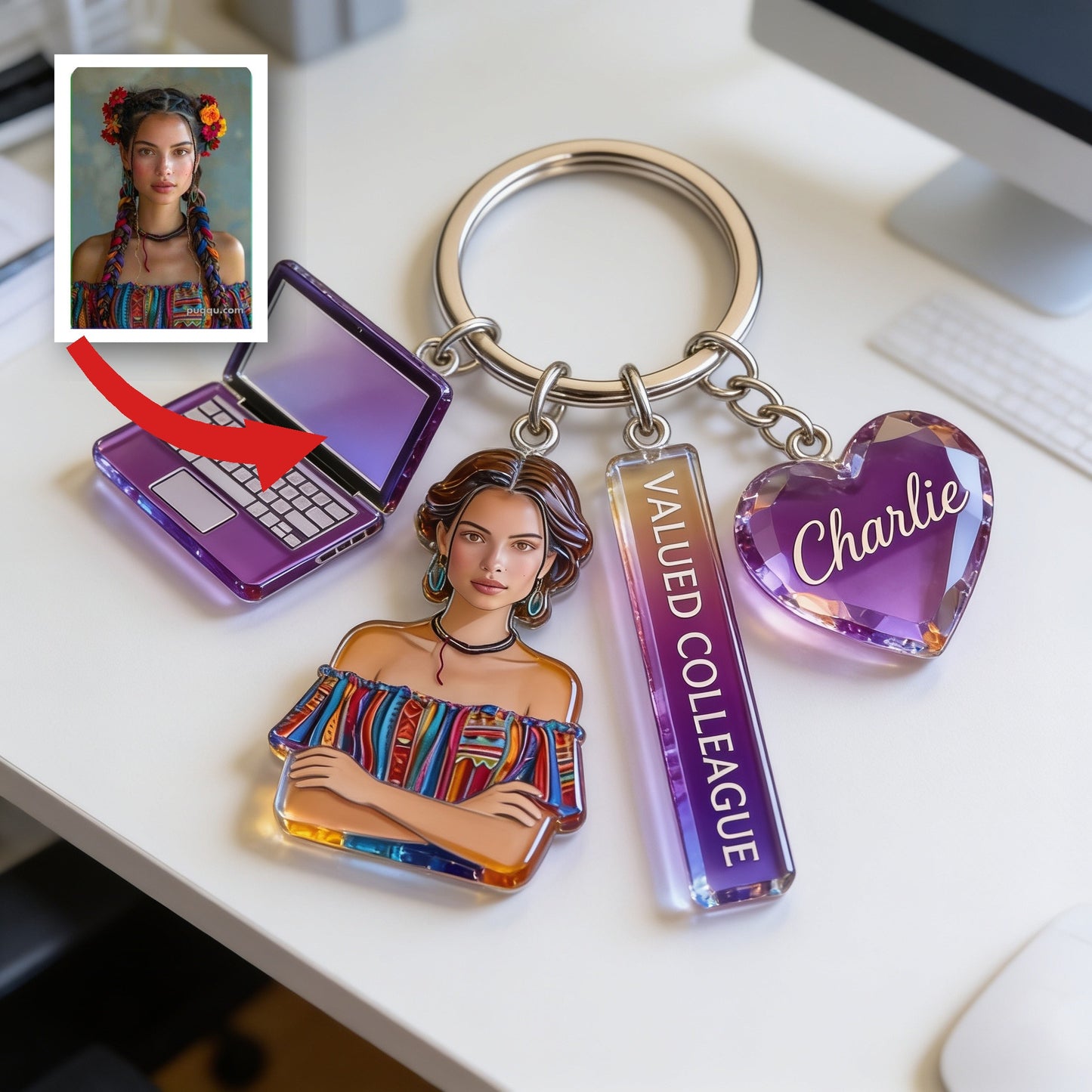 Personalisierter Schlüsselanhänger mit Porträt einer Kollegin - Individuelles Geschenk für das Büro