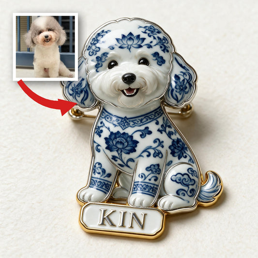 Épinglette en Émail 3D Personnalisée Poodle Fluffy en Porcelaine Bleue et Blanche