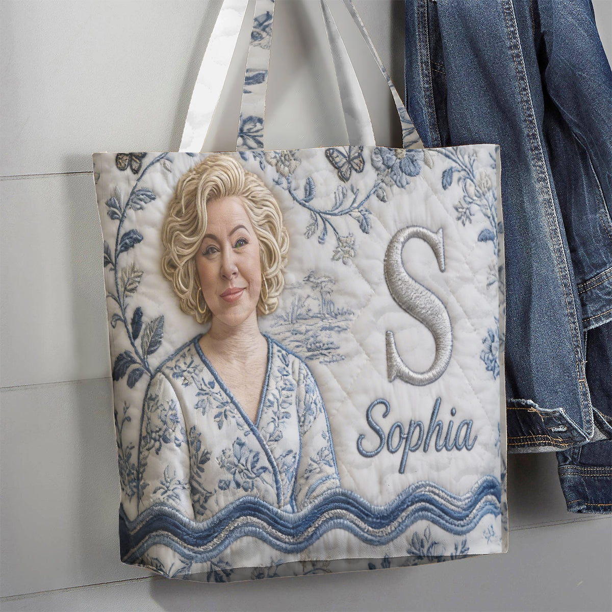Custom Embroidered Latina Woman Portrait Quilted Tote Bag, Personalized Name Sentimental Gift for Grandma for Everyday Use
