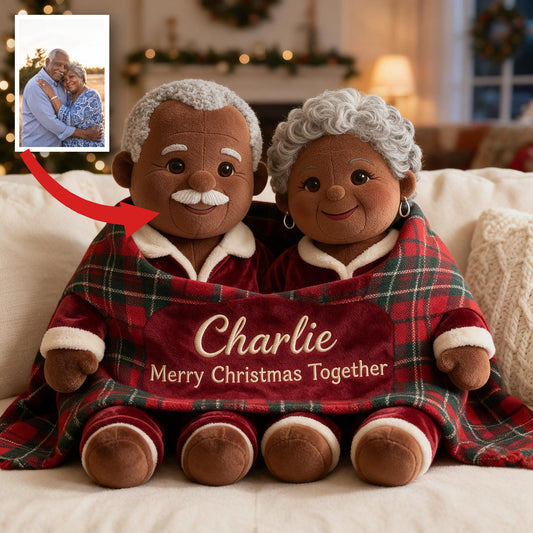 Personalisierte Weihnachtskissen für ältere schwarze Paare aus Kunstfell für Großeltern
