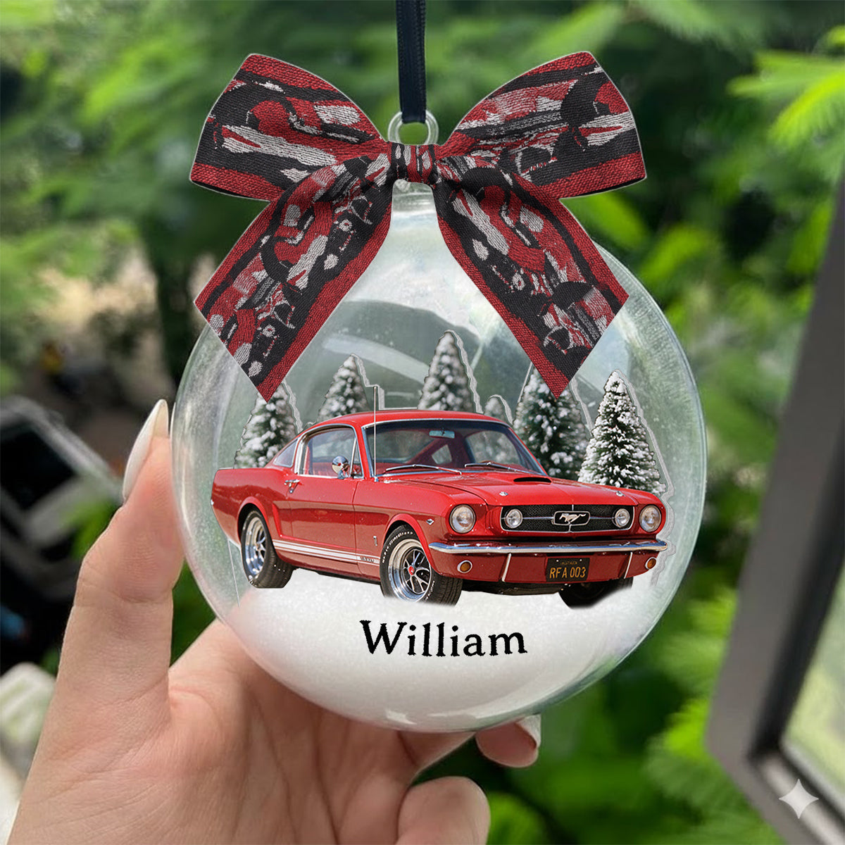 Personalisierte Weihnachts-Nissan Rogue Kompakt-SUV Schneekugel Ornament Geschenk für Auto-Liebhaber