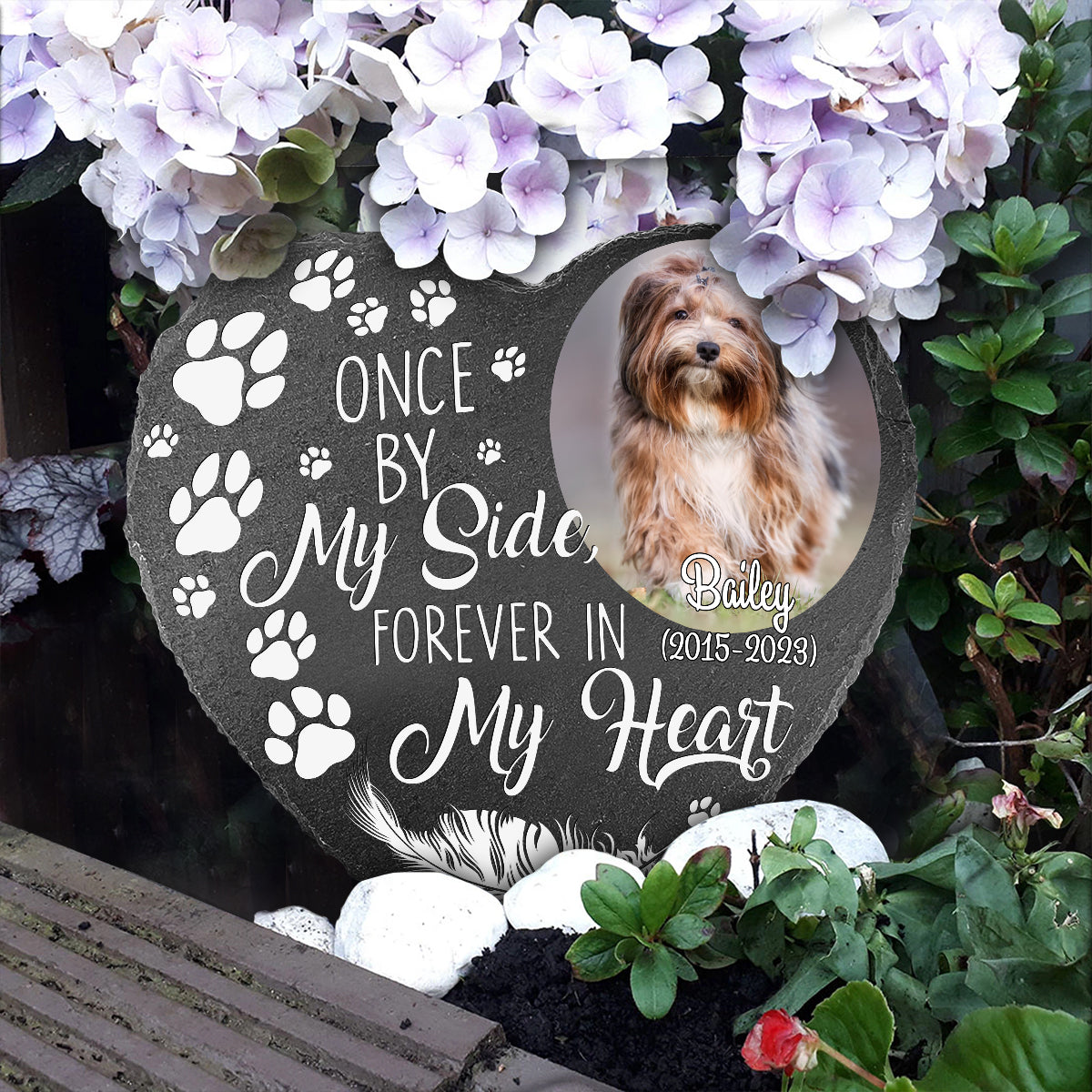 Einst an meiner Seite, für immer in meinem Herzen – personalisierter herzförmiger Stein mit Hund