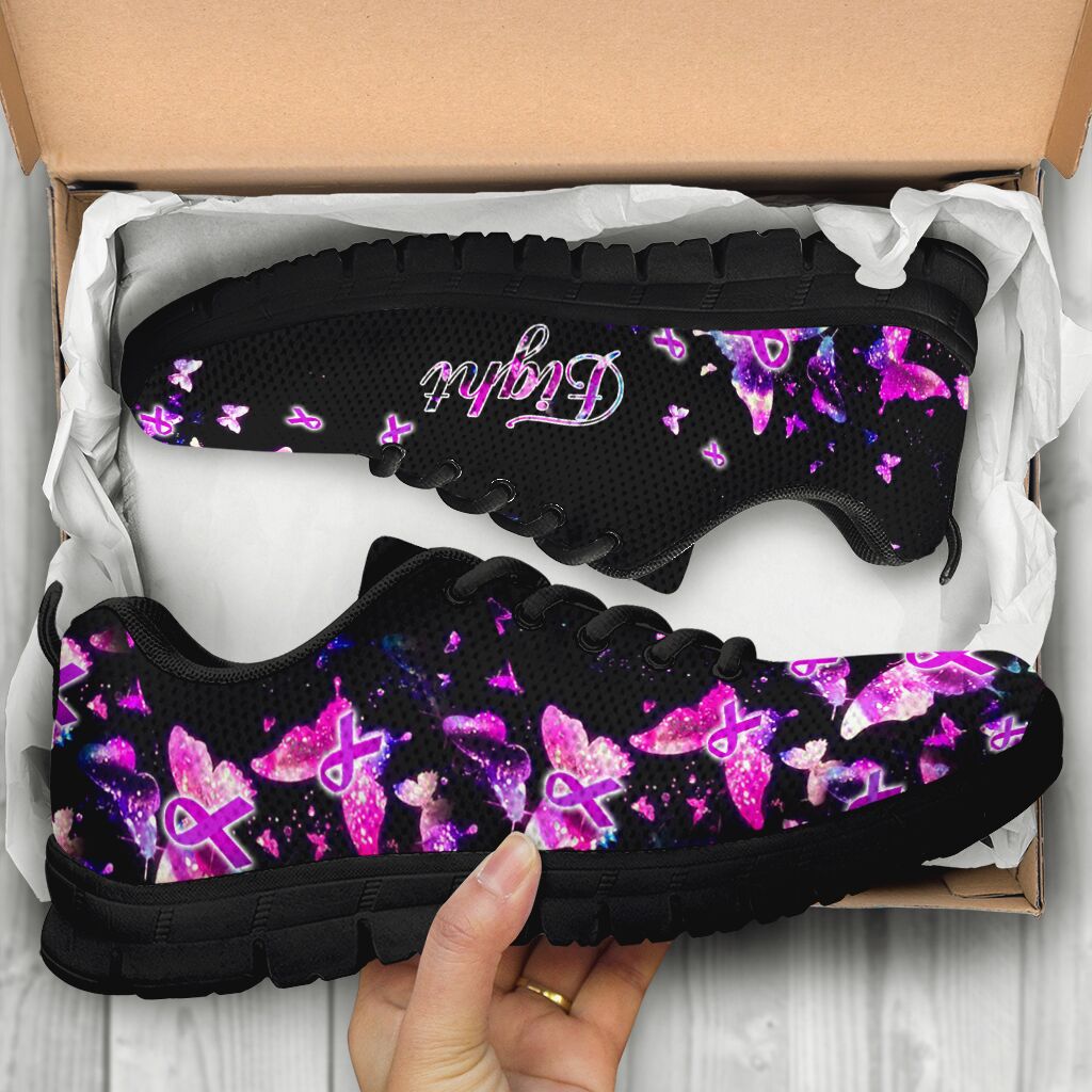 Brustkrebs-Sneaker zur Sensibilisierung für Brustkrebs 0622