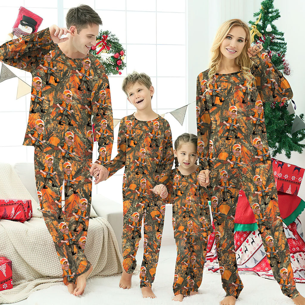 Foto eingefügter Jäger - Personalisierter Jagdpyjama-Satz
