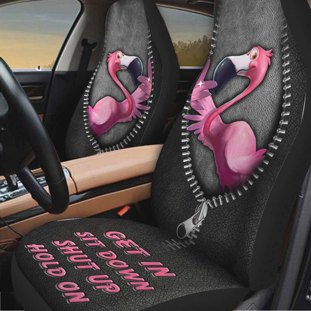 Einsteigen, hinsetzen, Klappe halten, festhalten – Flamingo-Sitzbezüge mit Ledermuster