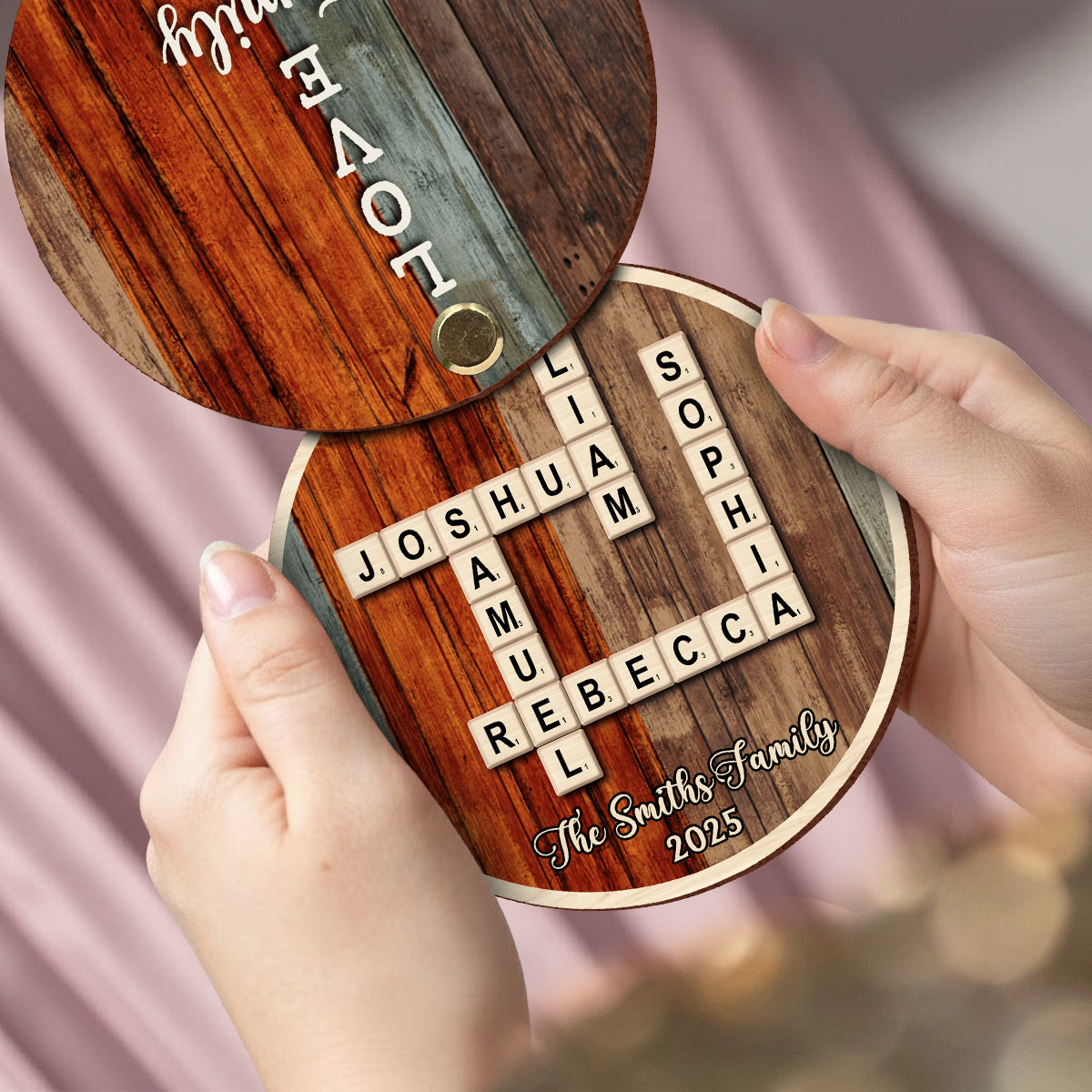 „Liebe Familie“-Kreuzworträtsel/Scrabble-Puzzle – Personalisierter Familien-Wende-Ornament