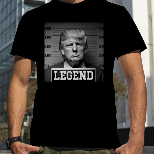 Trump 2024 – T-Shirt & Hoodie mit Polizeifoto – Präsident Legende