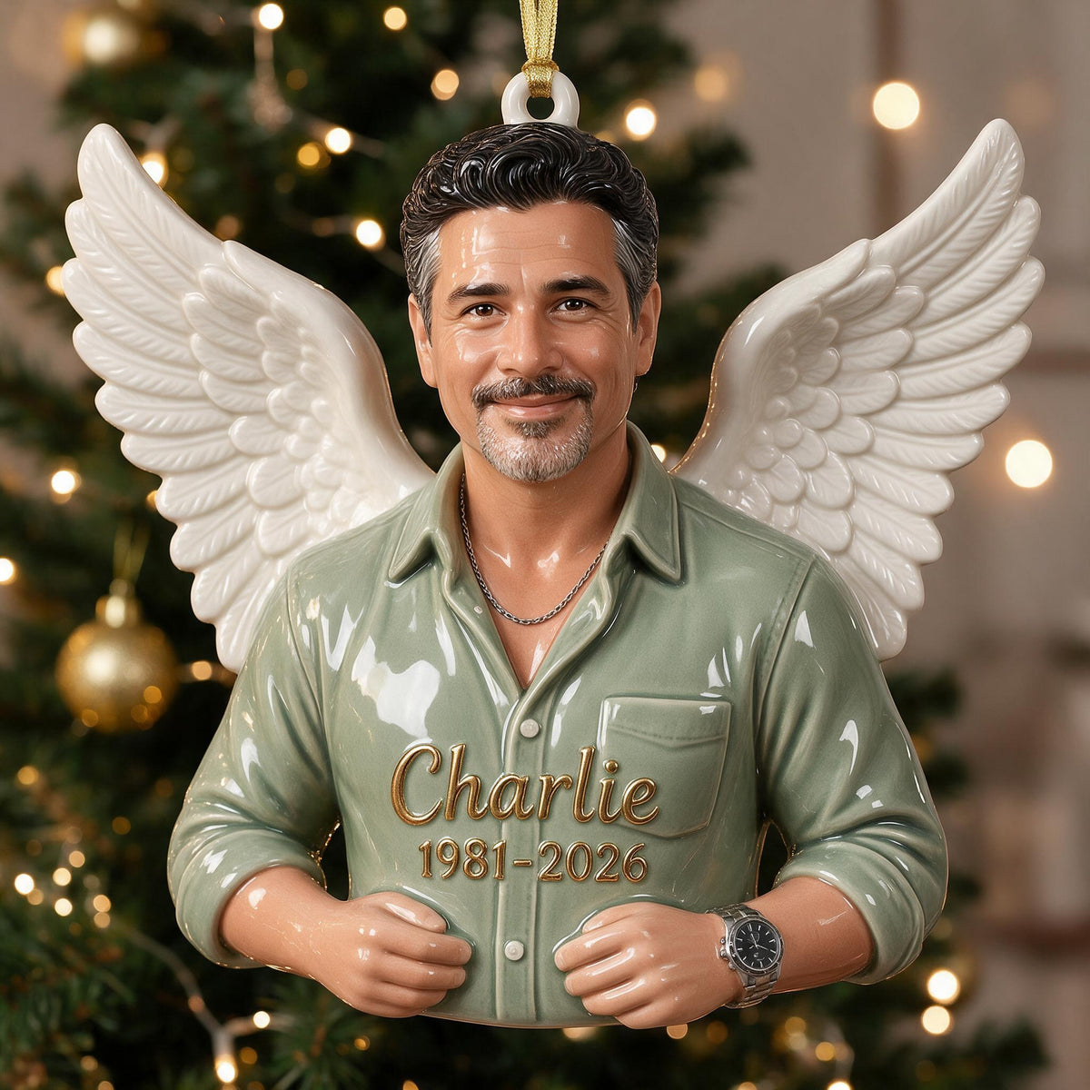 Ornement 3D Mémorial Personnalisé pour Noël - Homme Latino d'Âge Moyen