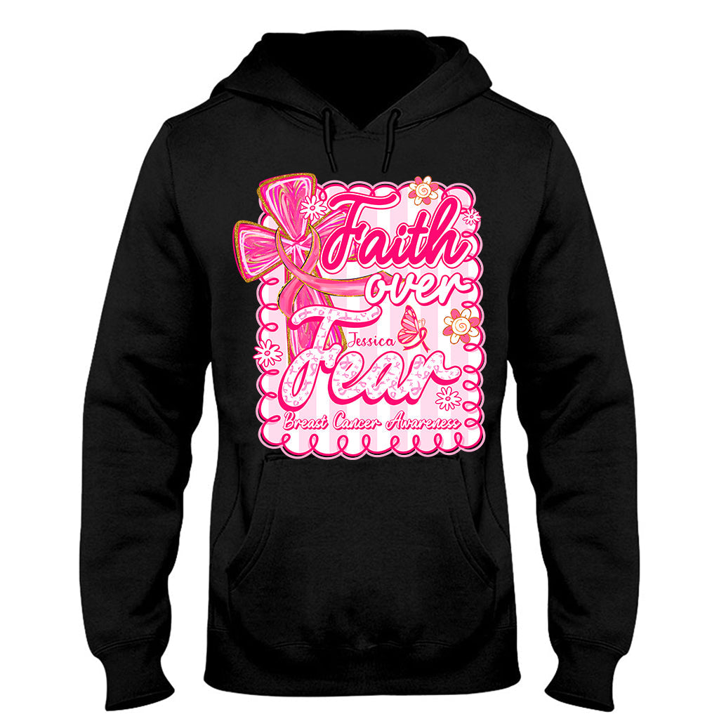 Preppy Brustkrebs: Glaube statt Angst – Personalisiertes T-Shirt und Hoodie zur Sensibilisierung für Brustkrebs