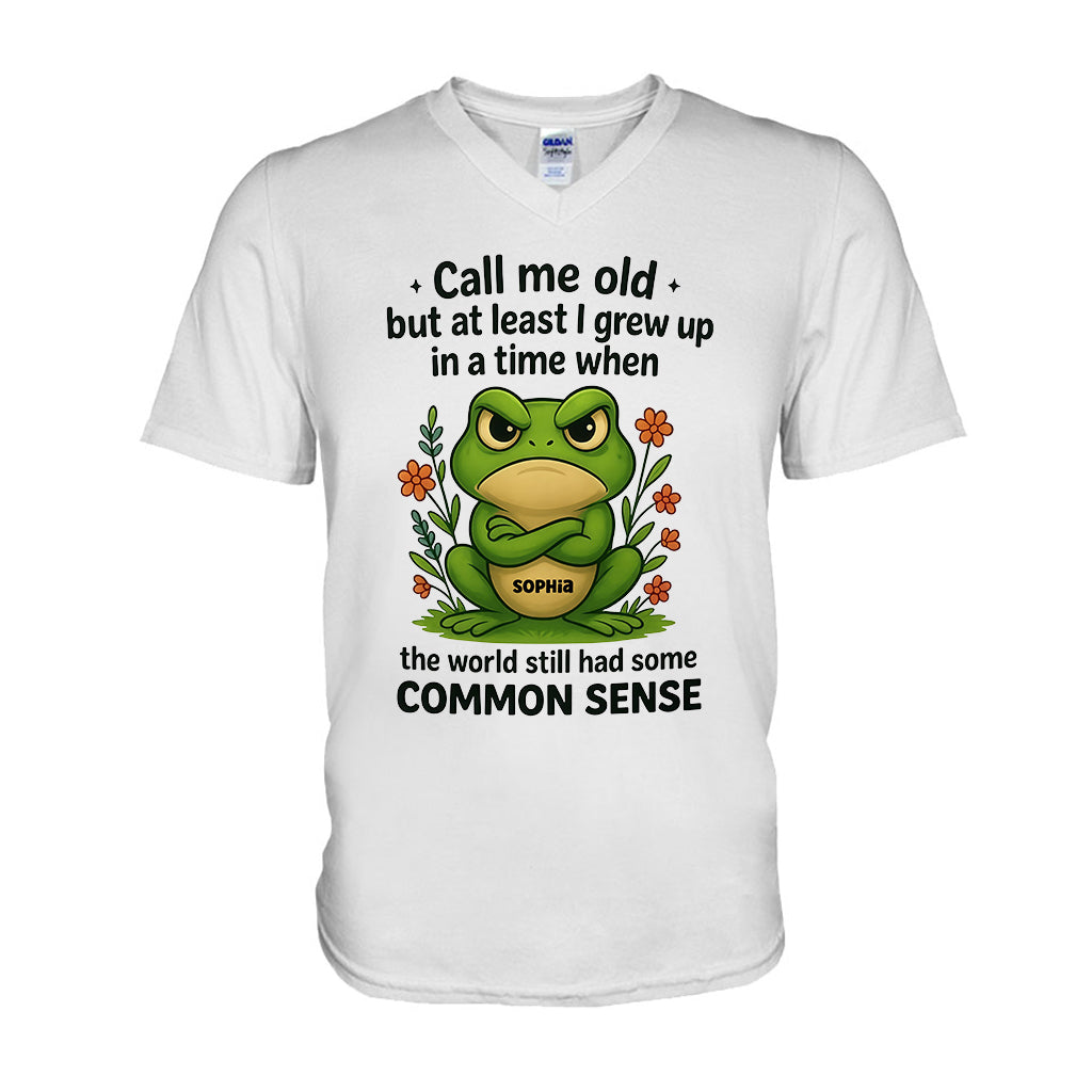 Call Me Old – Personalisiertes T-Shirt und Hoodie mit Froschmotiv