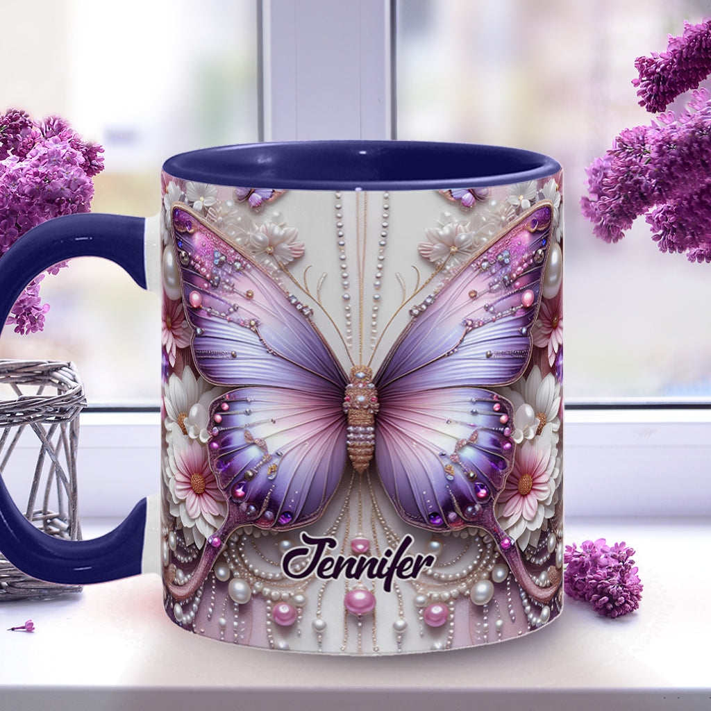 Personalisierte Tasse mit Schmetterlingsmotiv und Blumenmuster
