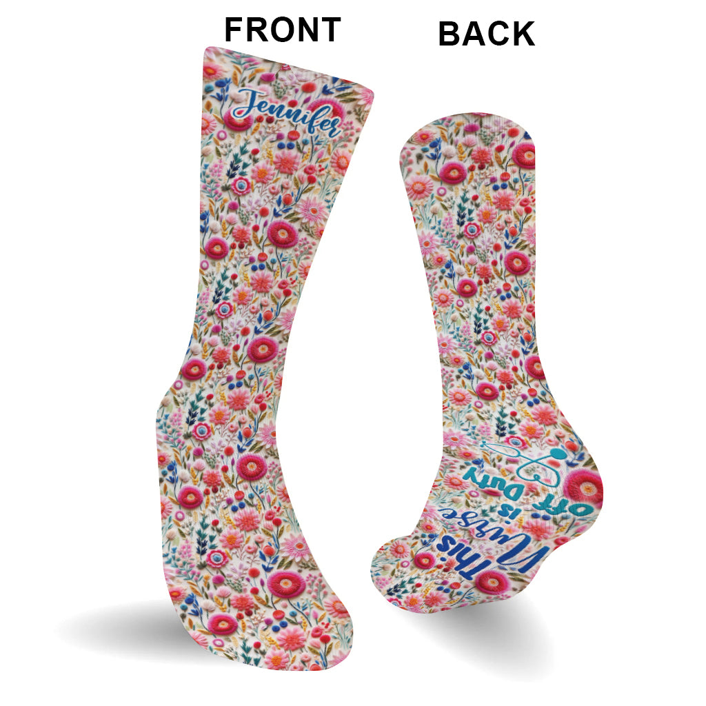 If You Can Read This This Nurse Is Off Duty Floral - Personalized Nurse Socks