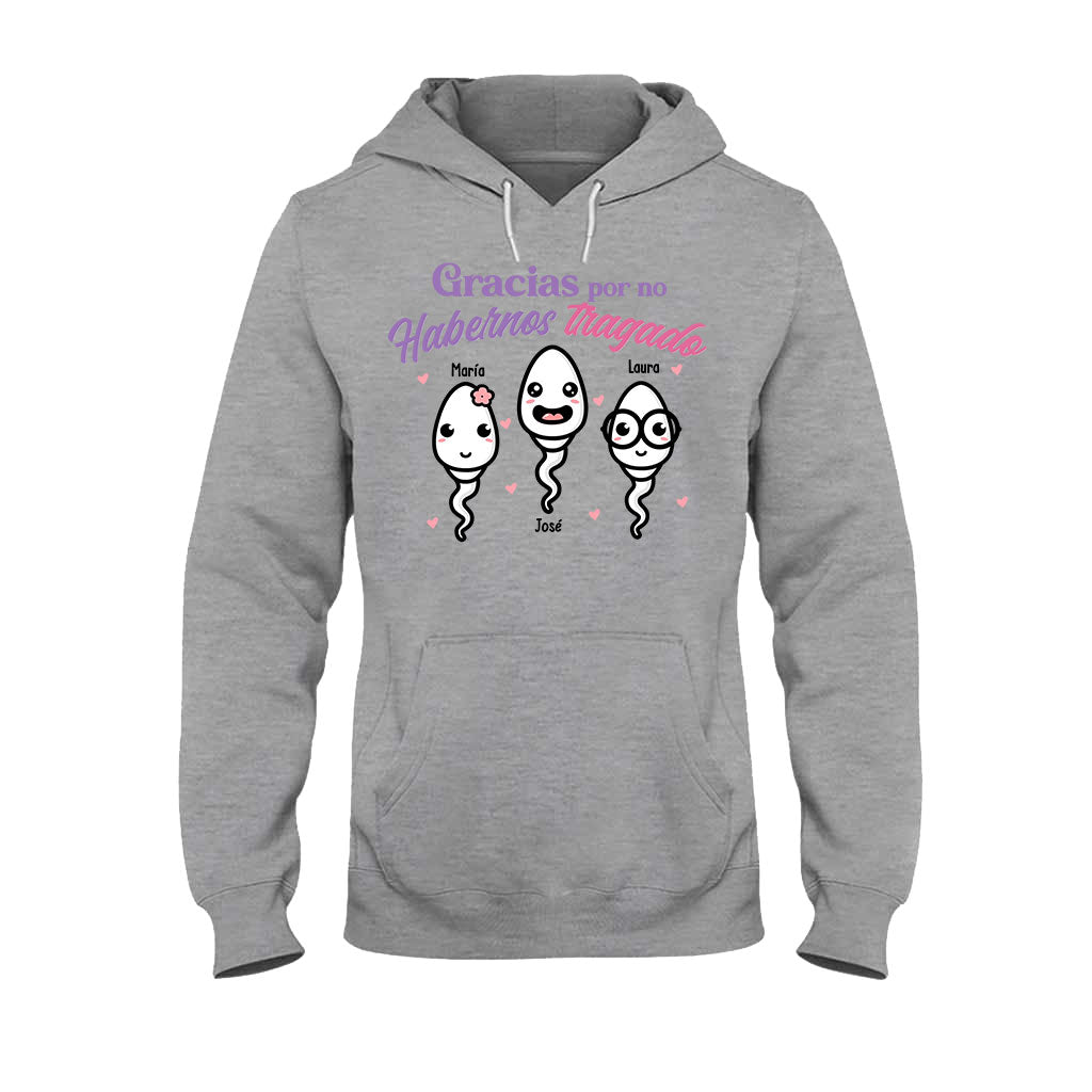 Gracias Por No Habernos Tragado - Personalized Mother T-shirt And Hoodie