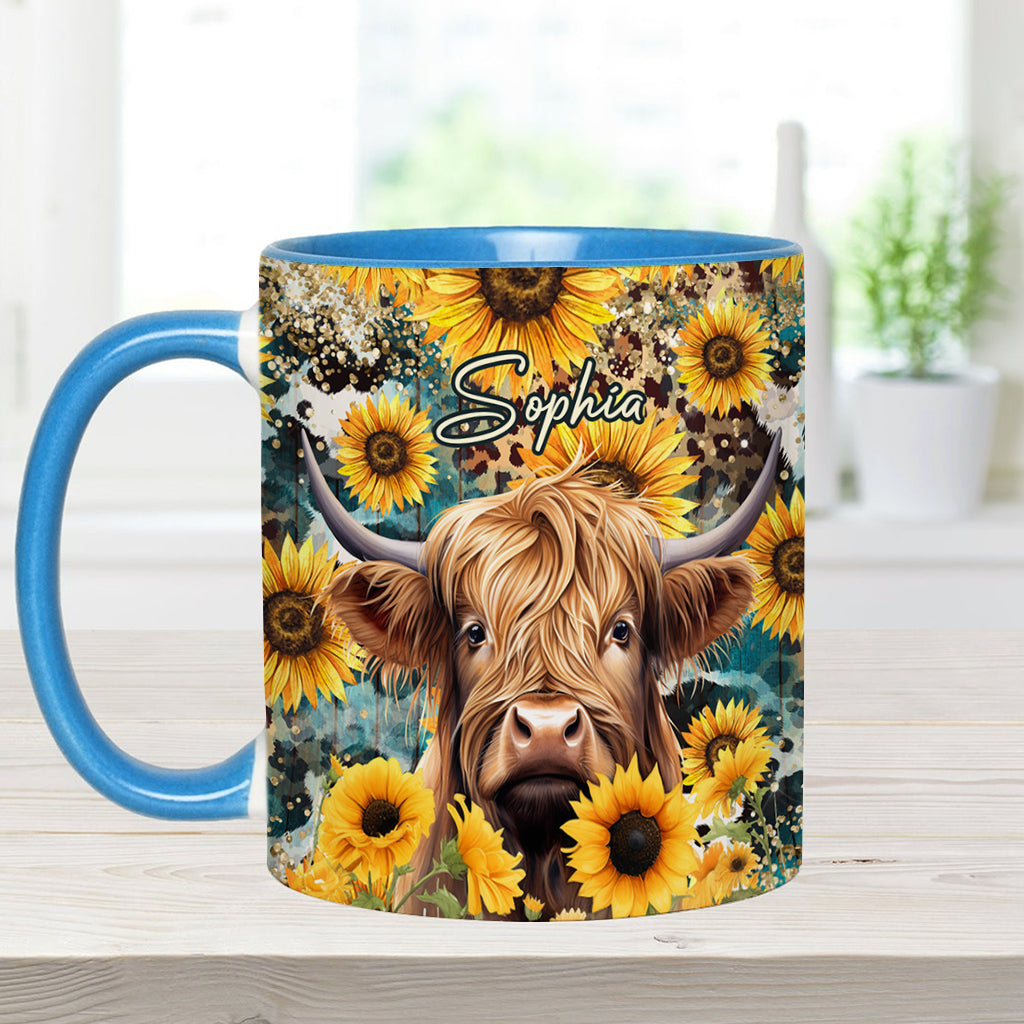 Mug personnalisé « Vache des Highlands parmi les tournesols »