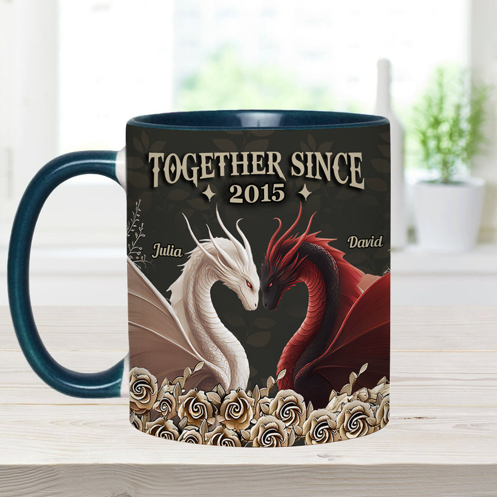 Von unserem ersten Kuss – Personalisierte Tasse mit Drachenmotiv