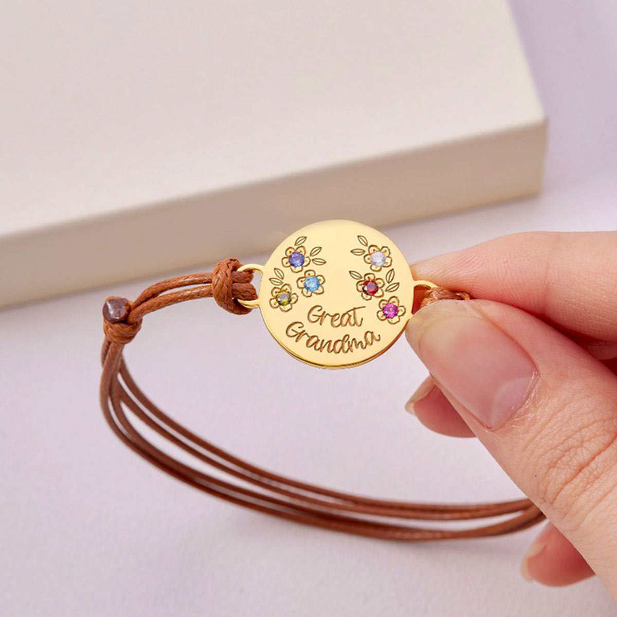 Round Pendant Bracelet With Birth Stones - Personalized Mother Round Pendant Bracelet