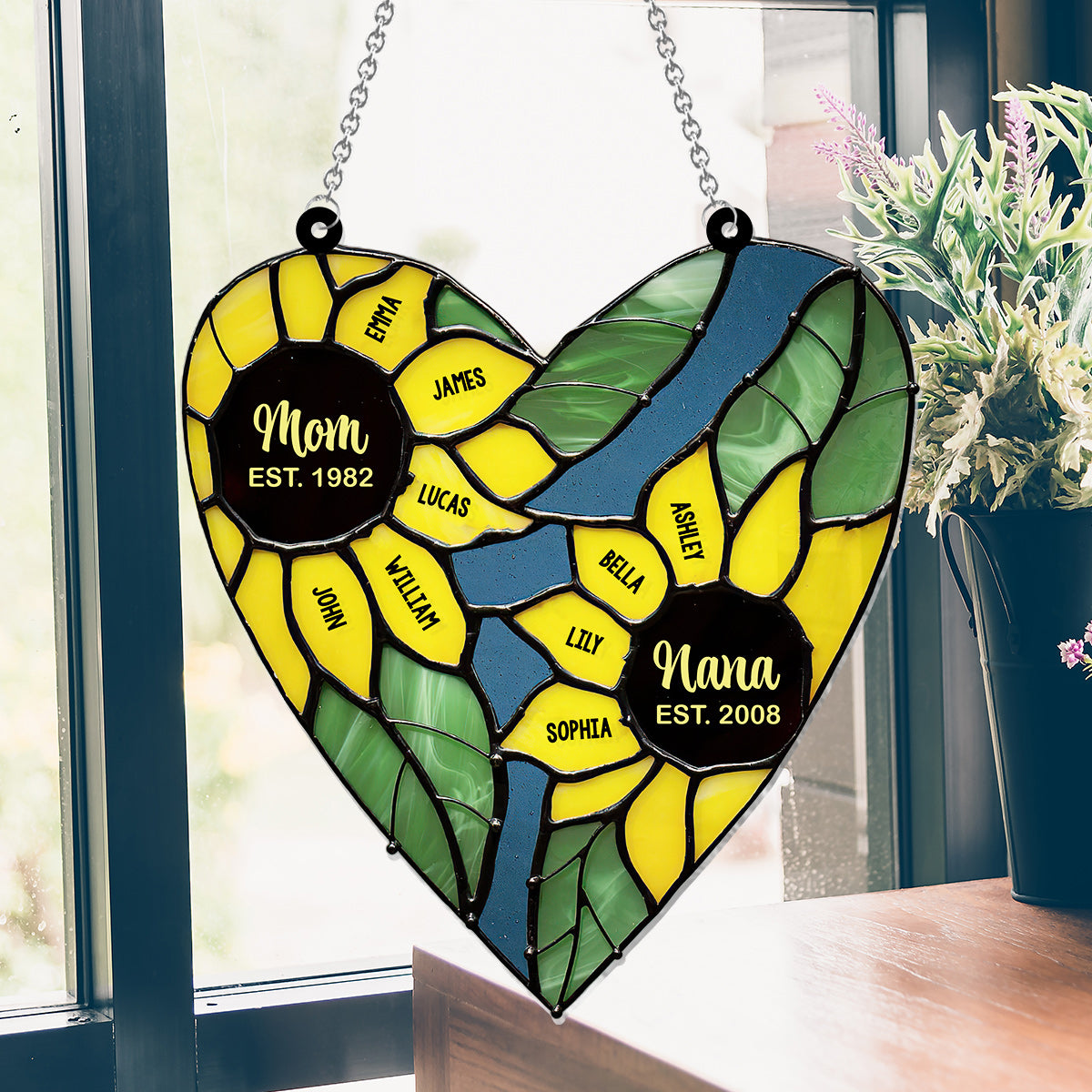 Mom Grandma Green Heart Sunflower - Personalized Grandma Window Hanging Suncatcher Ornament