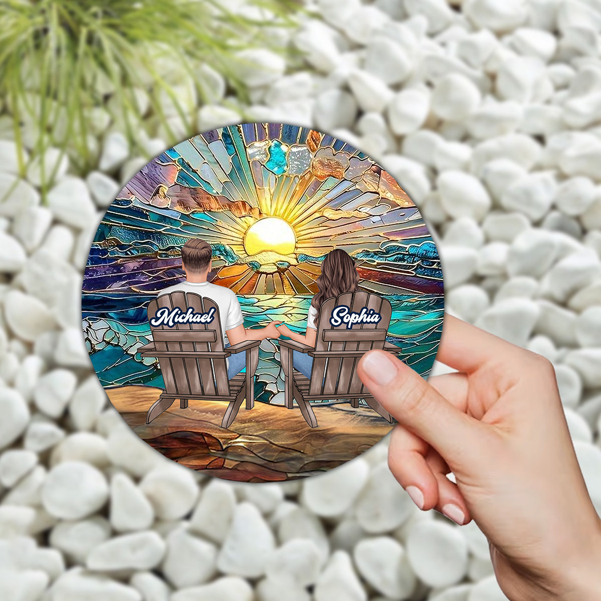 Happy Couple Enjoying Romantic Beach - Personalized Couple Round Shaped Stone