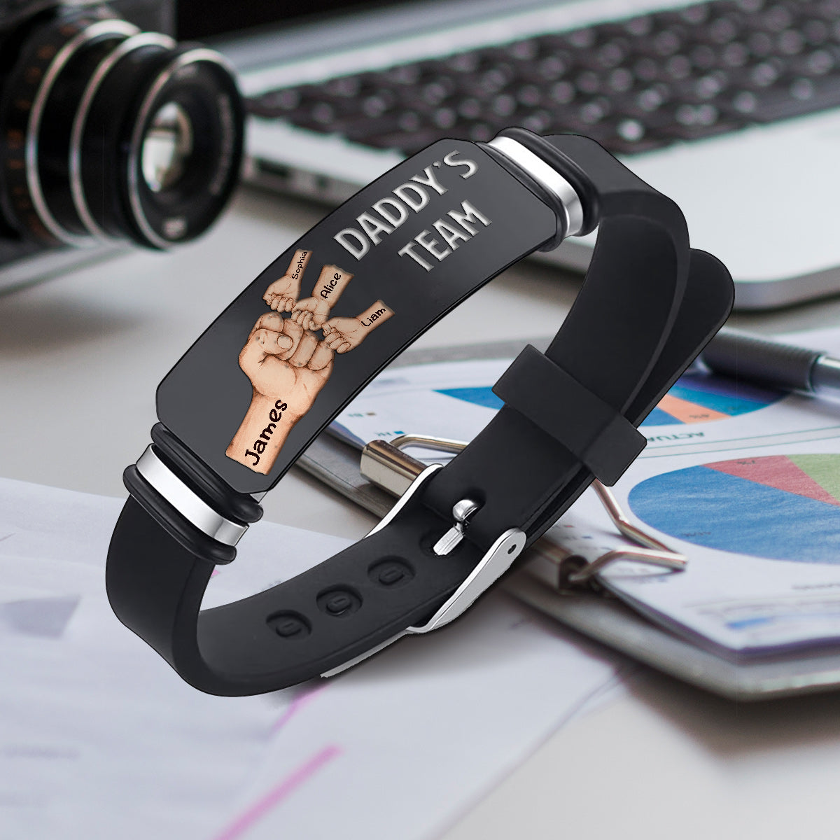 Daddy's Team - Personalized Father Engraved Bracelet