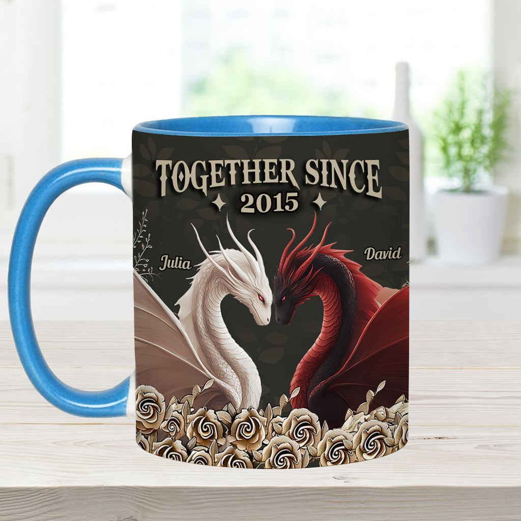 Von unserem ersten Kuss – Personalisierte Tasse mit Drachenmotiv
