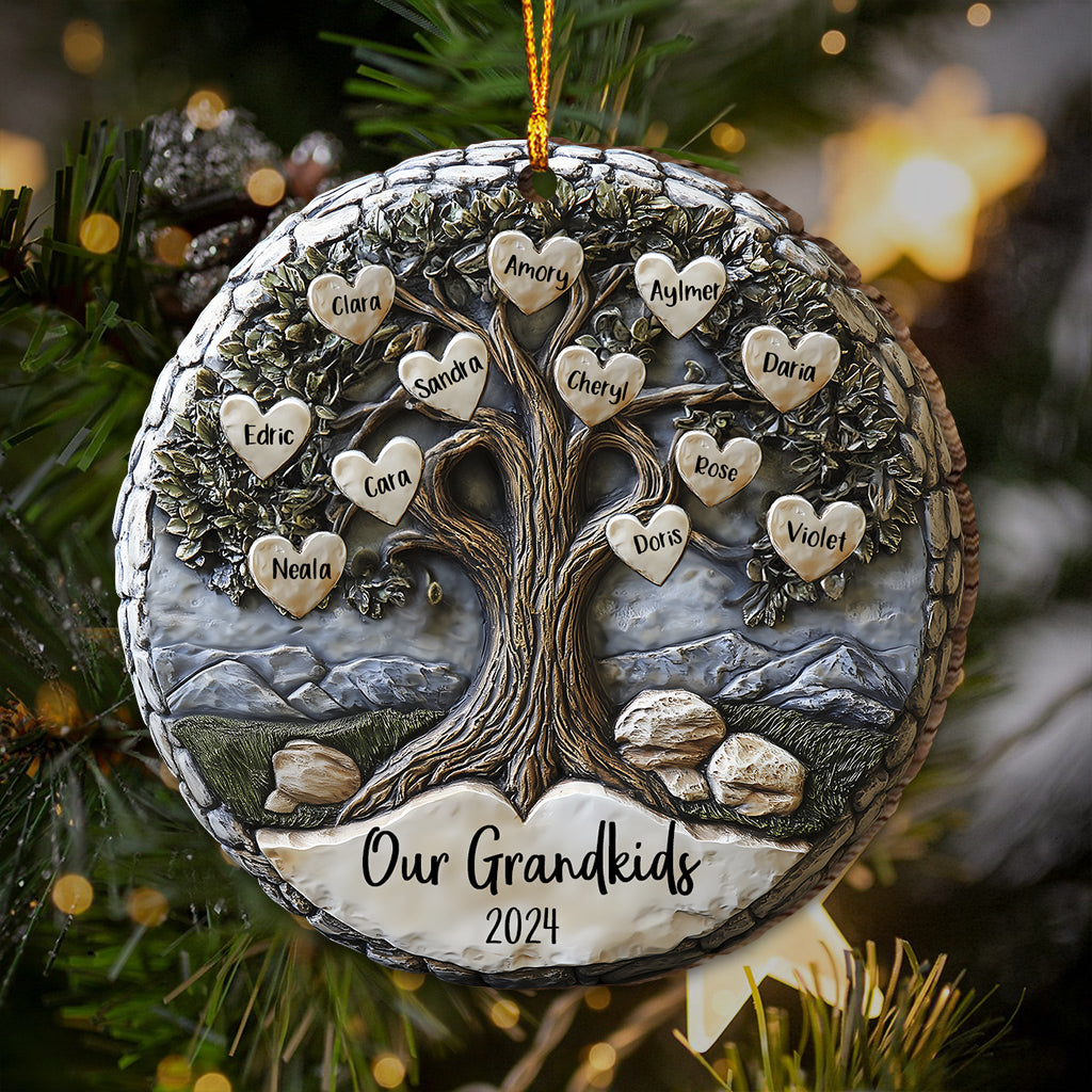 Unsere Enkelkinder 2024 – Personalisierter Oma-Weihnachtsbaumschmuck