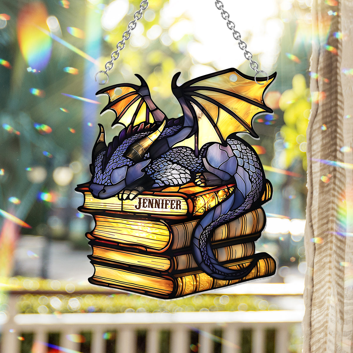 Je ne suis pas un rat de bibliothèque, je suis un dragon des livres ! - Attrape-soleil personnalisé à suspendre à la fenêtre en forme de livre 