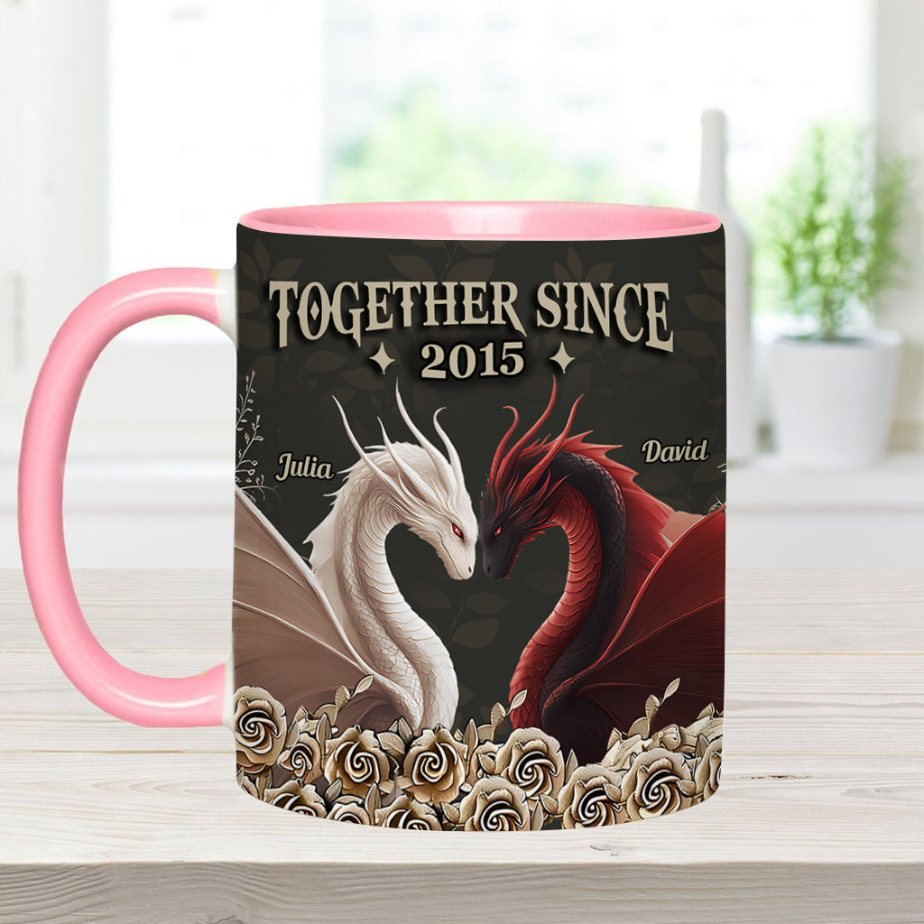 Von unserem ersten Kuss – Personalisierte Tasse mit Drachenmotiv