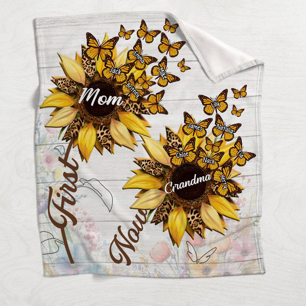 First Mom Now Grandma Sunflower - Personalized Grandma Blanket
