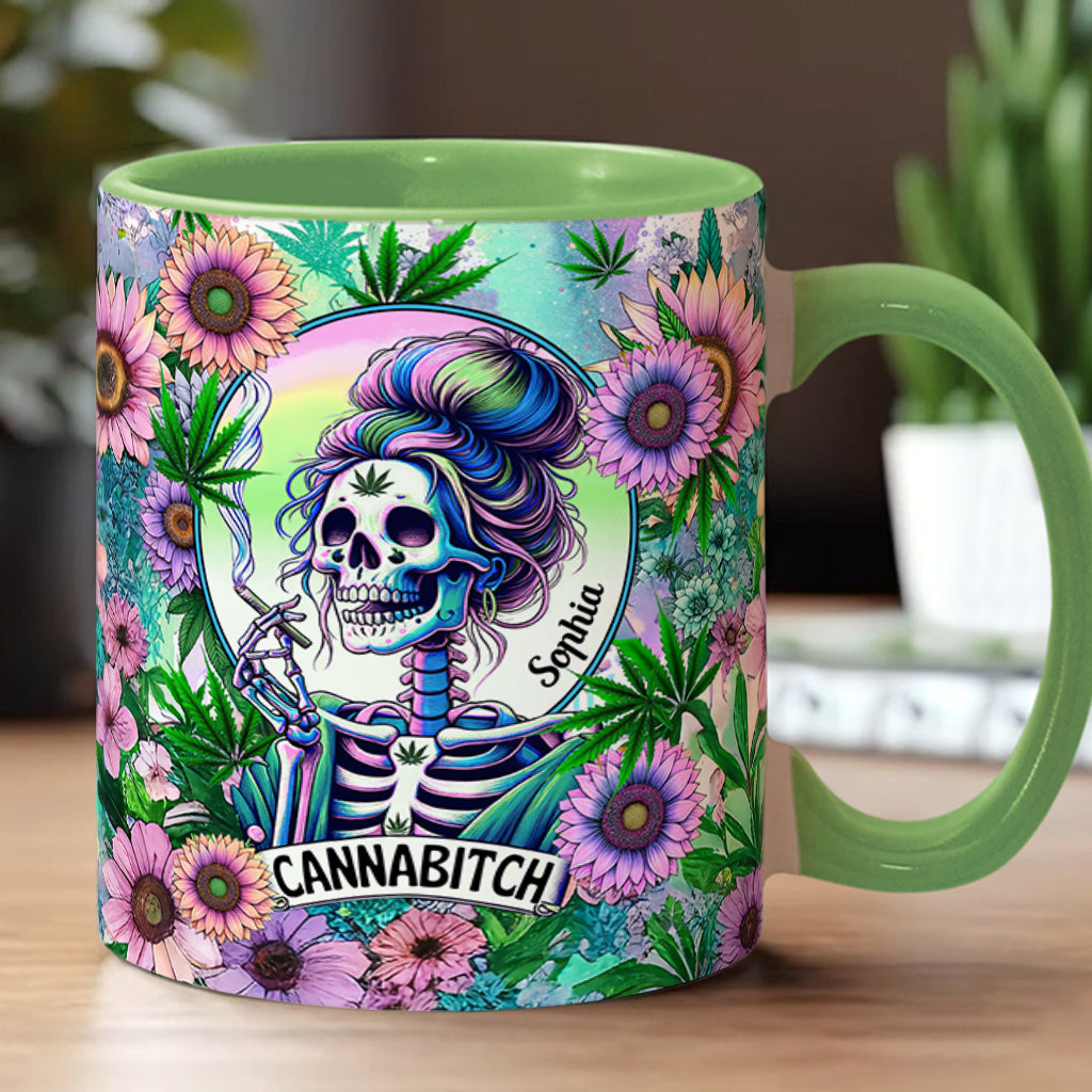 Cannabitch – Personalisierter Becher mit Cannabis-Akzent