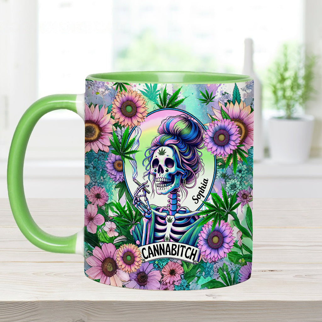 Cannabitch – Personalisierter Becher mit Cannabis-Akzent
